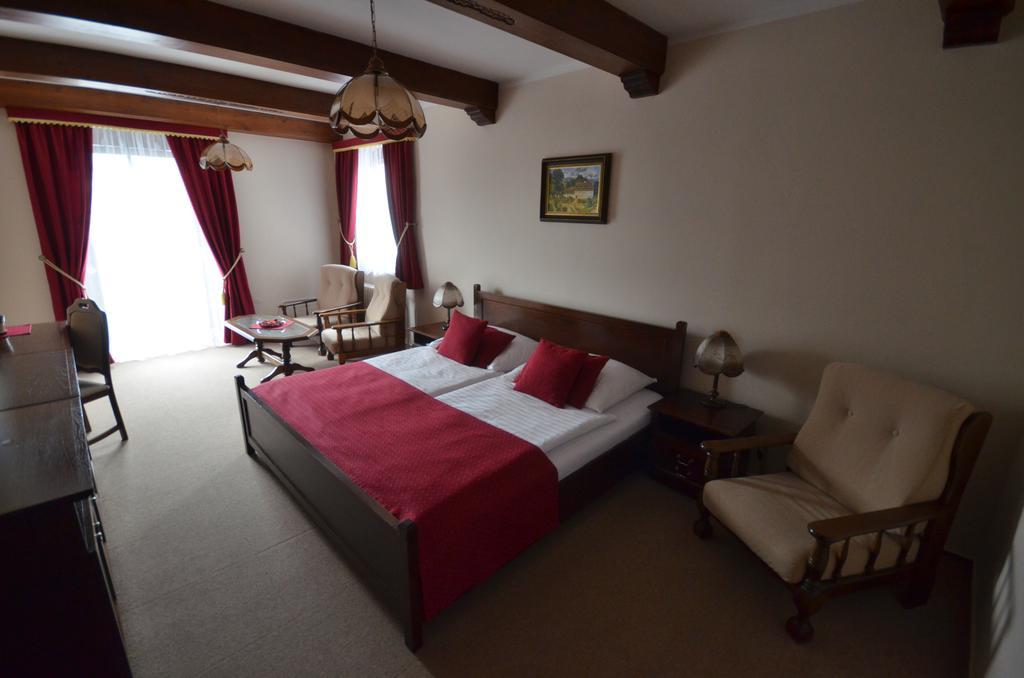 Villa Zerotin Penzion Bed & Breakfast Velké Losiny Extérieur photo