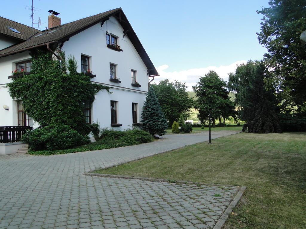 Villa Zerotin Penzion Bed & Breakfast Velké Losiny Extérieur photo